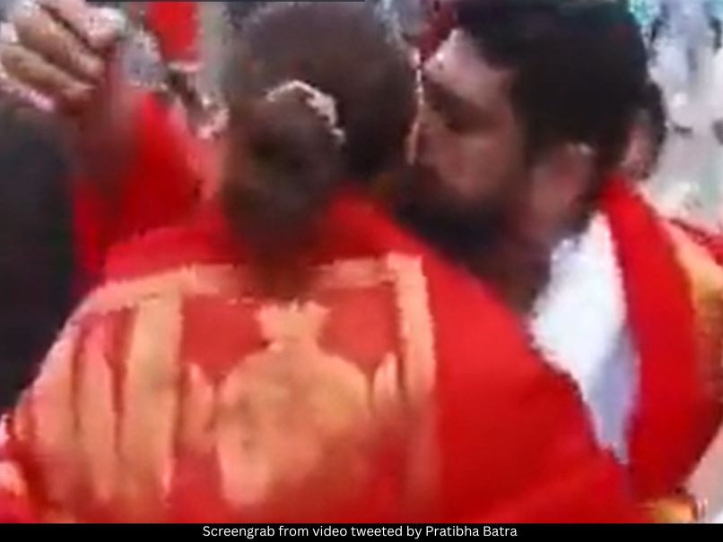 Kriti Sanon and Om Raut 