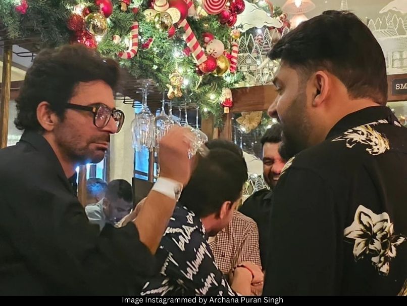 Sunil Grover and Kapil Sharma 