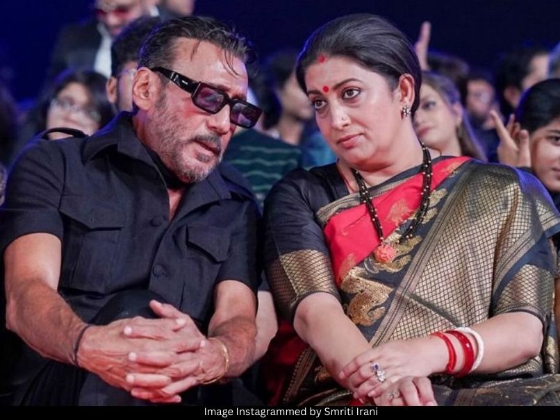 Smriti Irani and Jackie Shroff 