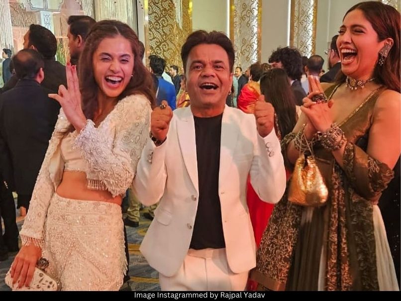 Taapsee, Rajpal Yadav and Bhumi 