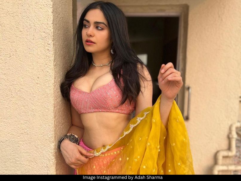 Adah Sharma 