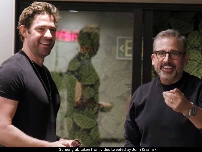 John Krasinski and Steve Carell 