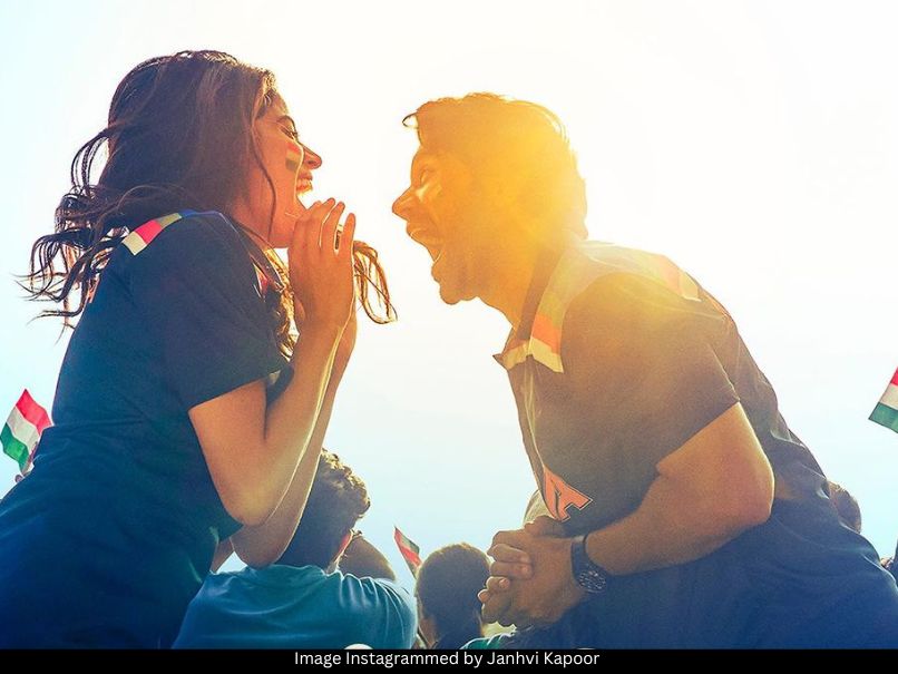 Janhvi Kapoor and Rajkummar Rao 