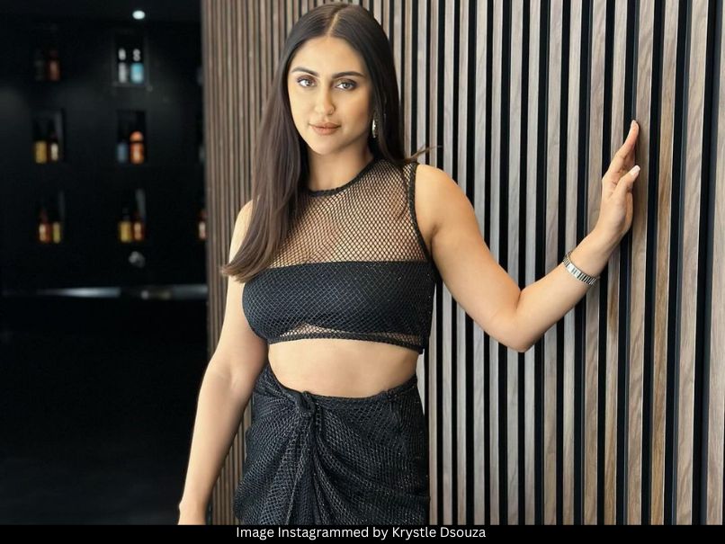 Krystle Dsouza 