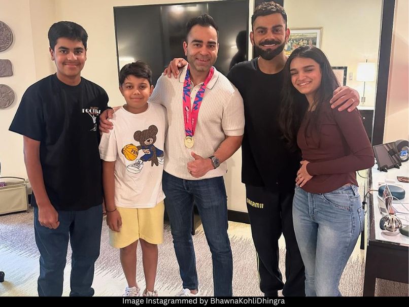 Virat Kohli family 