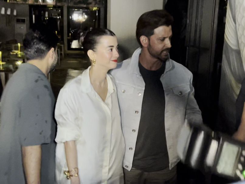 Saba Azad and Hrithik Roshan 