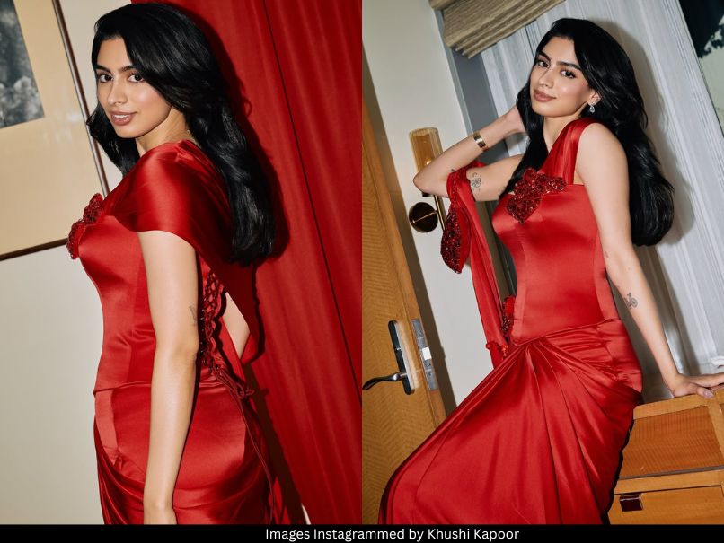  Khushi Kapoor