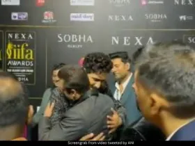 Salman Khan hugs Vicky Kaushal 