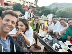 Hrithik Roshan and Deepika Padukone 