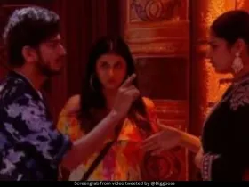 Ayesha Khan and Munawar Faruqui 