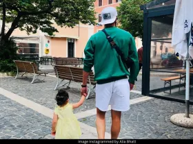 Ranbir Kapoor with Raha 