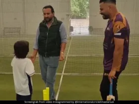 Saif Ali Khan with Taimur 