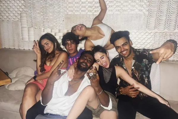 Urfi Javed with Splitsvilla 14 stars