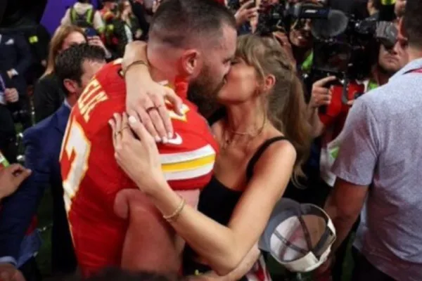 Taylor Swift Travis Kelce 