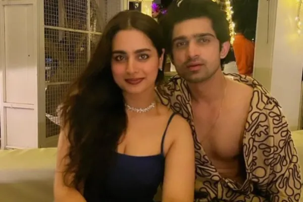 Ayesha Khan and Abhishek Kumar 