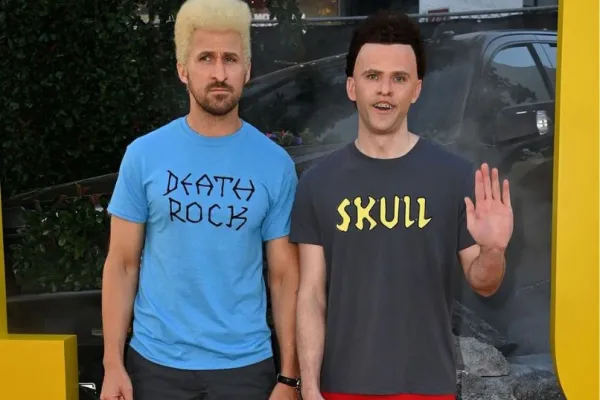 Ryan Gosling and Mikey Day 